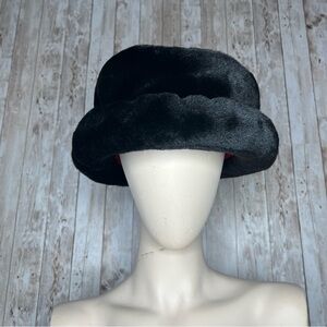 Vintage London Fog Black Faux Fur Cuffed Bowler Hat w Red Satin Lining